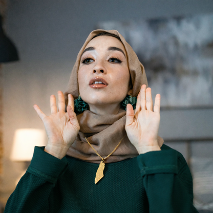 Palestine Map Elegant Pendant Necklace – Women